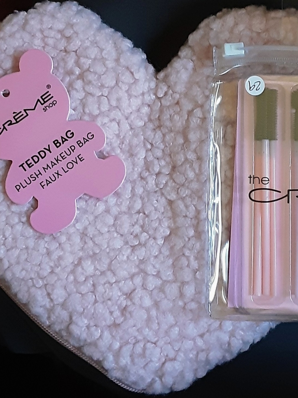 2 X BUNDLE The Crème Shop Heart Shape Teddy Bag & The Crème Shop Wonderland 12PC